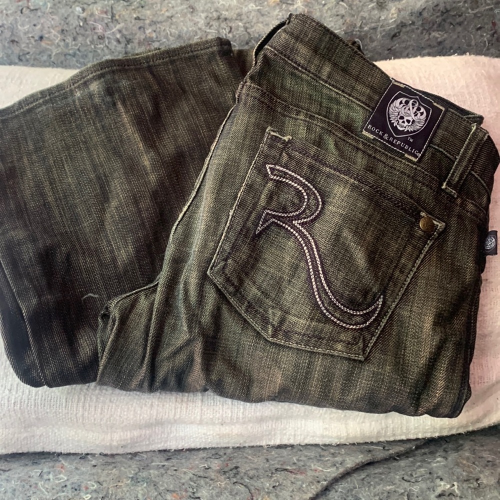 ROCK & REPUBLIC JAGUAR JEANS